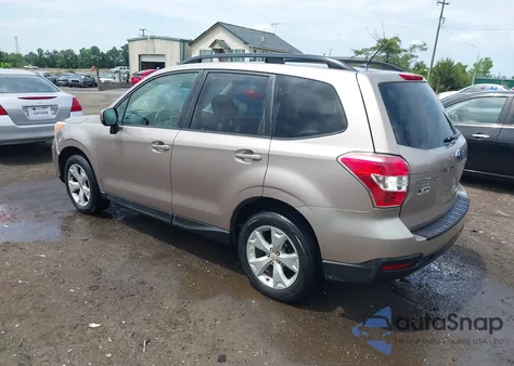 2015 Subaru Forester 2.5I Premium z USA, uszkodzony, nr VIN JF2SJADC8FH555340